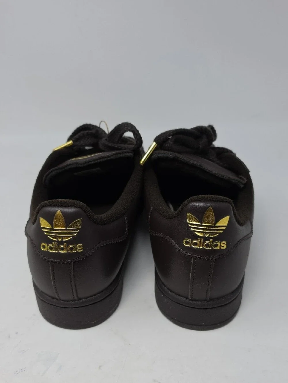 adidas Black Superstar Low-Top Sneakers with Gold Accents Unisex Men 9 Women 10